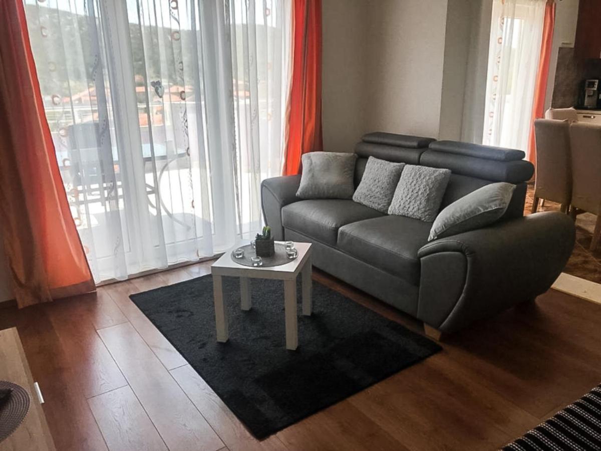 Apartments Sea Star Ivana Marina Zewnętrze zdjęcie